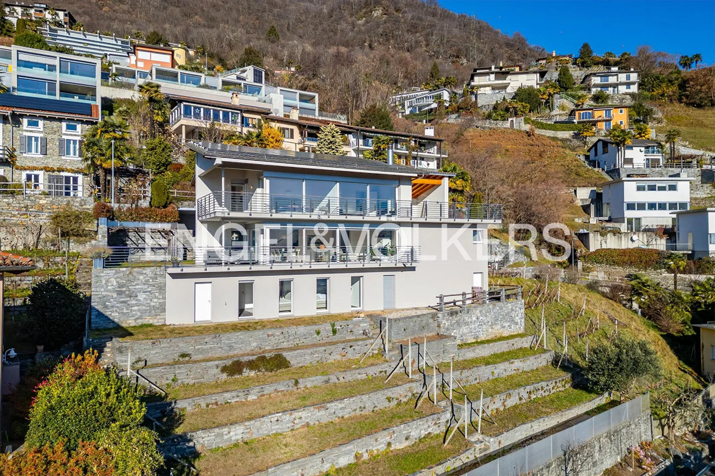 Between Dream Panorama and Modernity: Your Retreat in Contra (5) - Photo 17 of 17