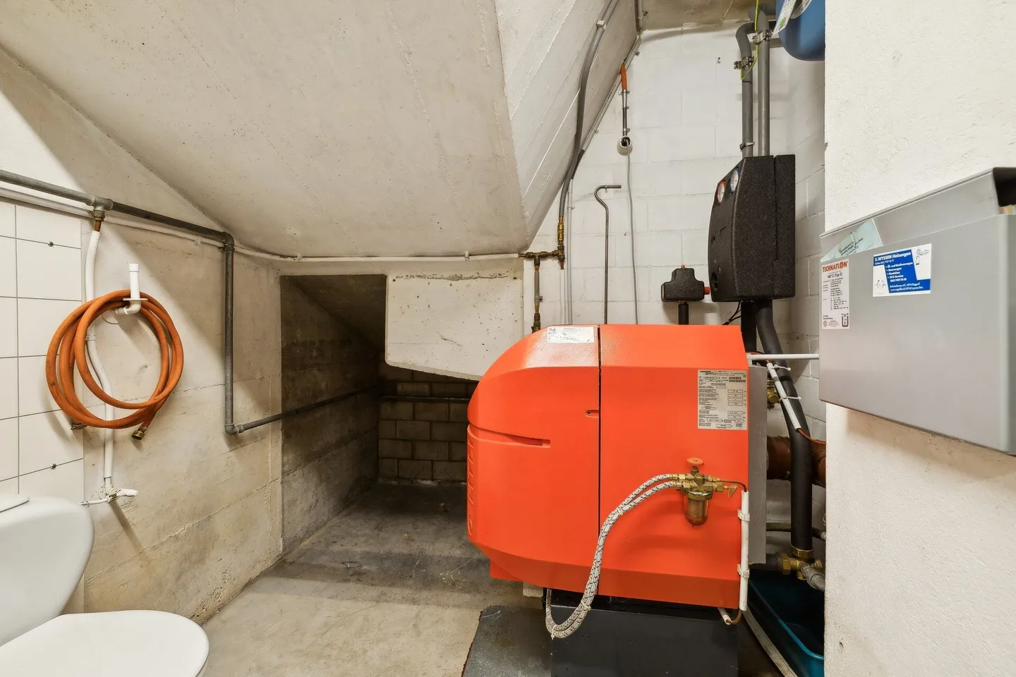 Casa unifamiliare in posizione elevata e soleggiata - Foto 22 di 24