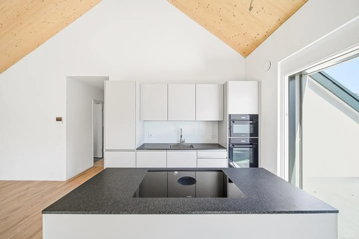 Modernes Penthouse mit Bergblick - Foto 3 von 8