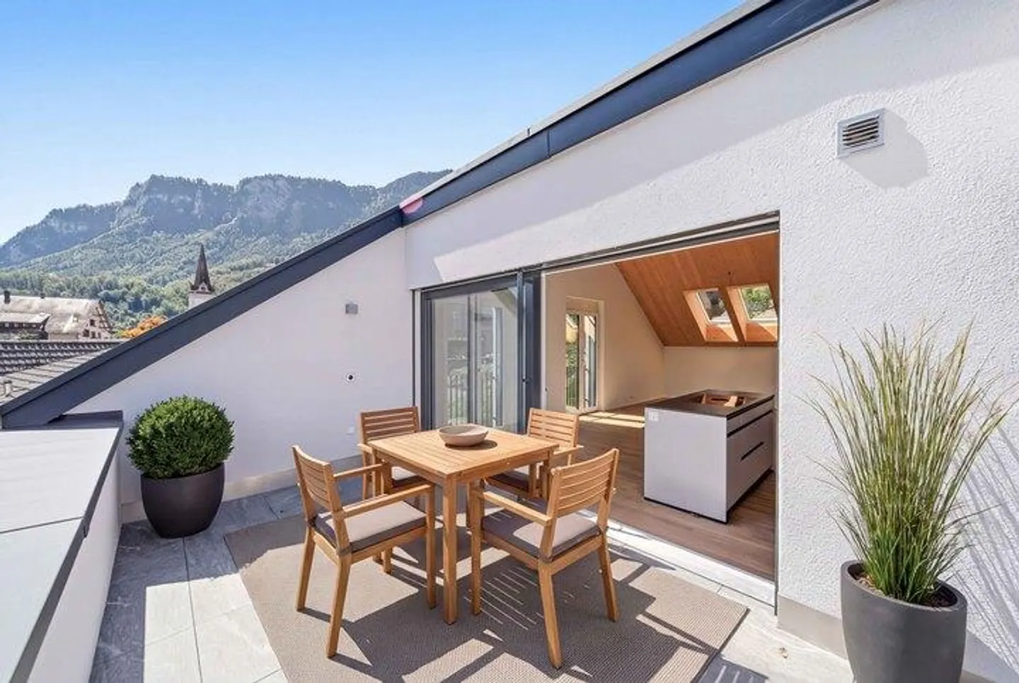 Modernes Penthouse mit Bergblick - Foto 7 von 8