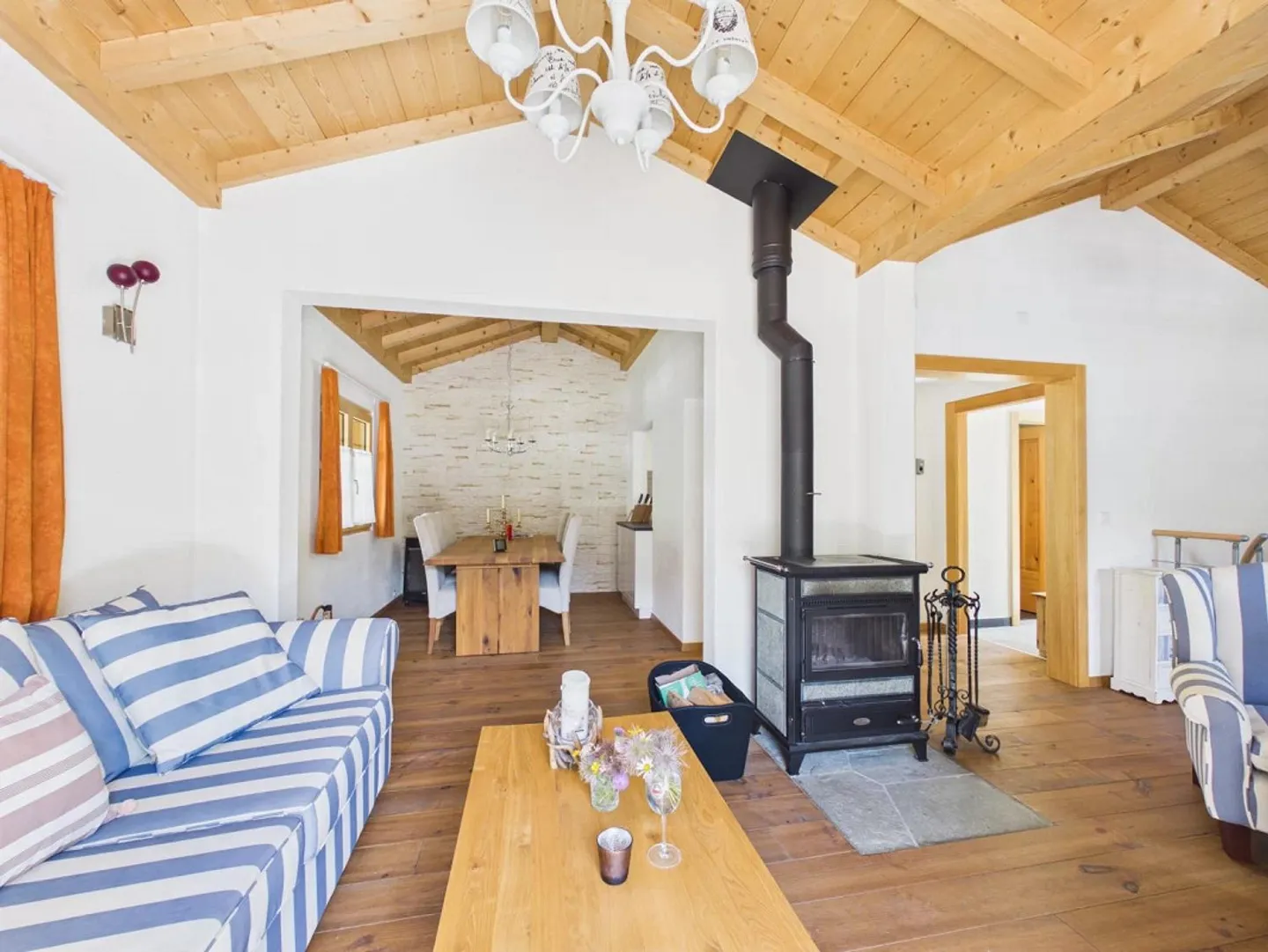 Unique Alpine Paradise - Chalet on the Täschalp - Photo 9 of 16