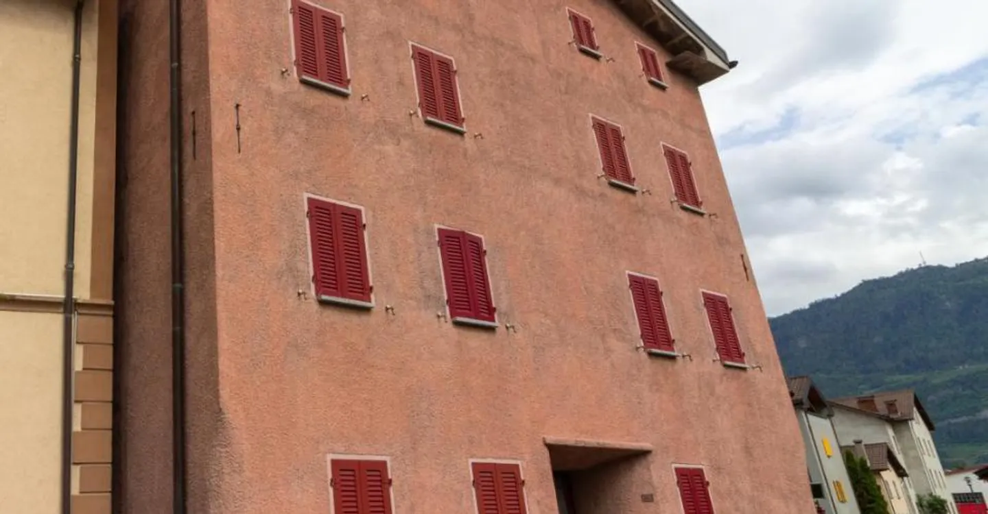 Opportunità di ristrutturazione in villaggio - Foto 1 di 11