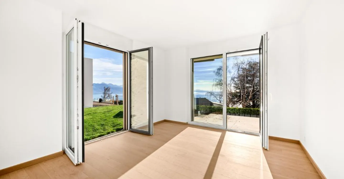 Appartamento moderno con vista lago - Foto 5 di 12