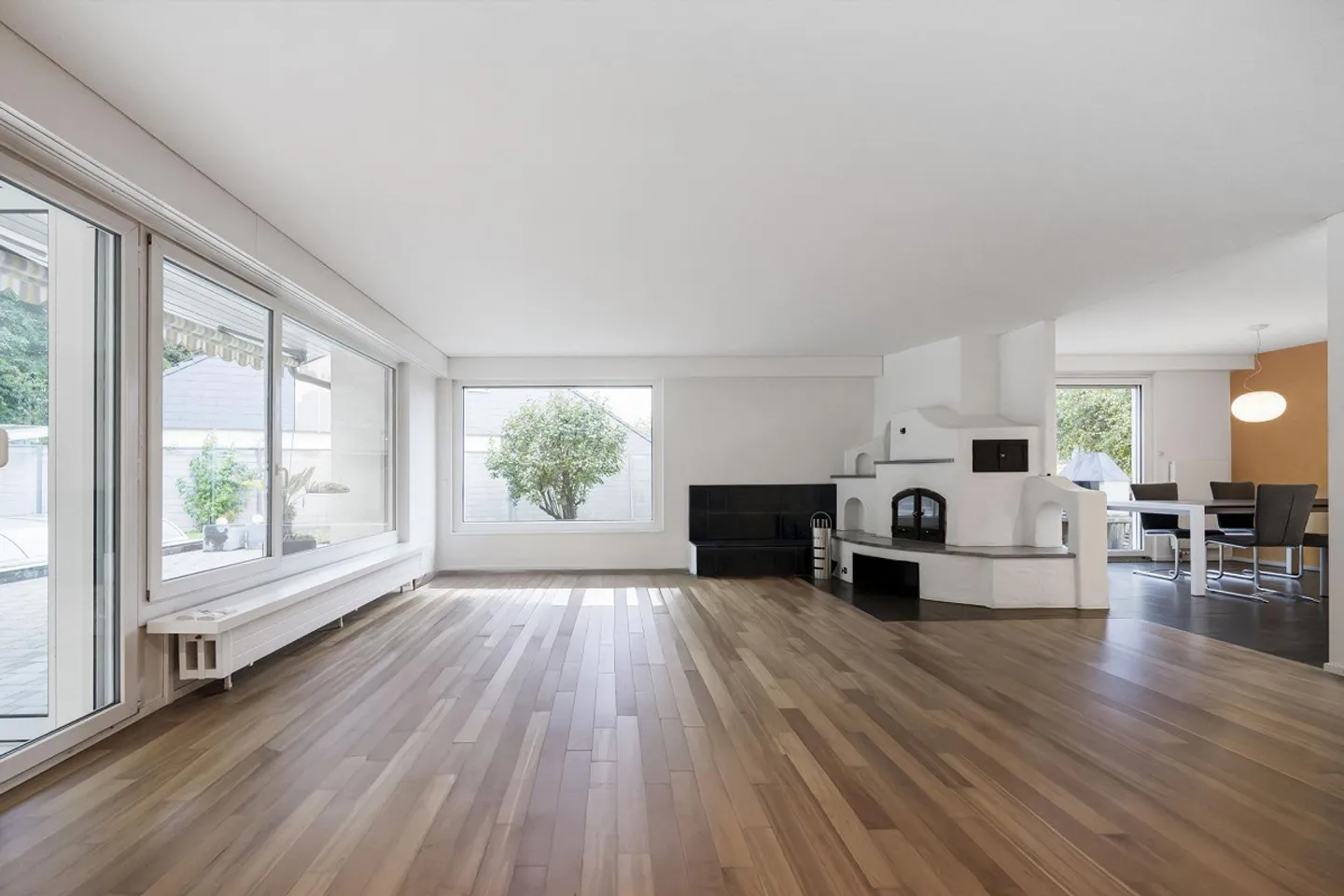 Affascinante casa unifamiliare con piscina - Foto 4 di 13