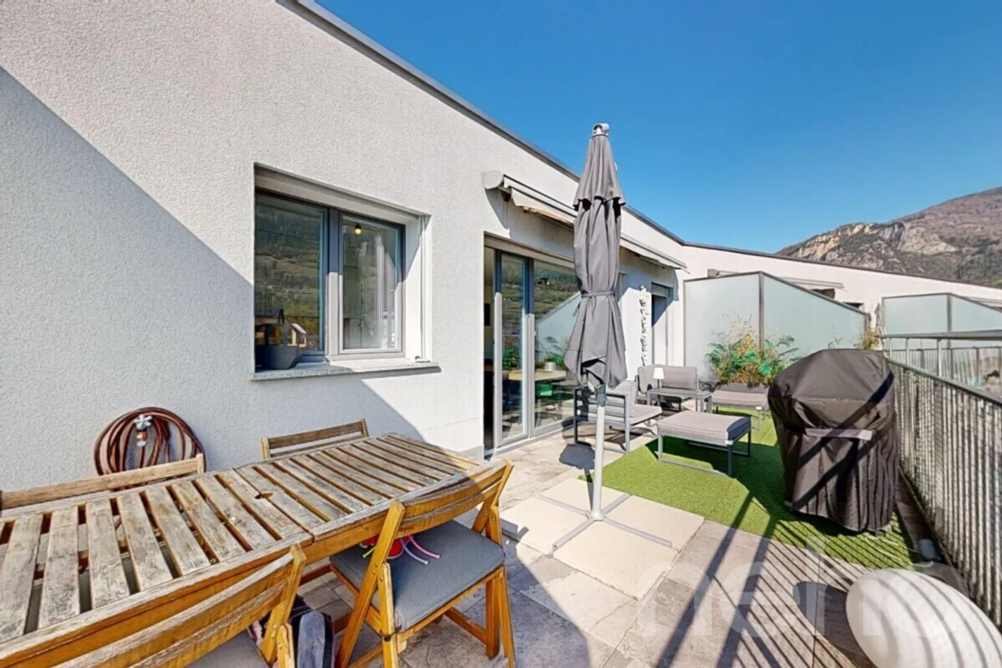Bel appartement de 3,5 pièces au dernier étage à Sion avec grande terrasse - Photo 10 sur 12