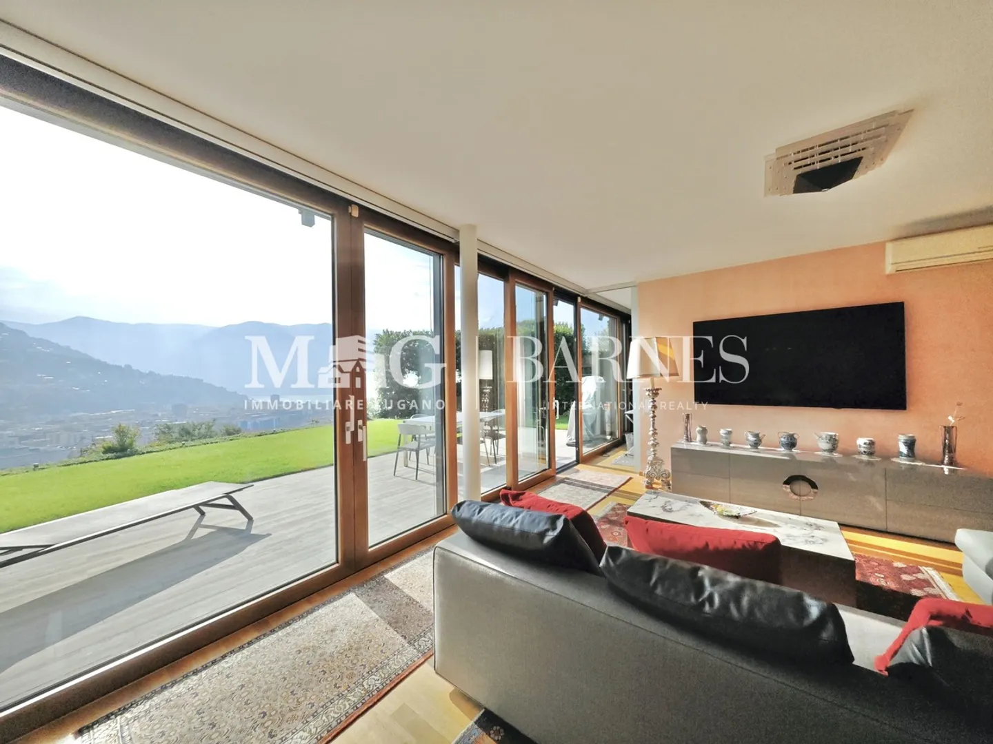 Lugano : Appartement 4.5 pièces avec terrasse et jardin vue sur le lac - Photo 11 sur 24