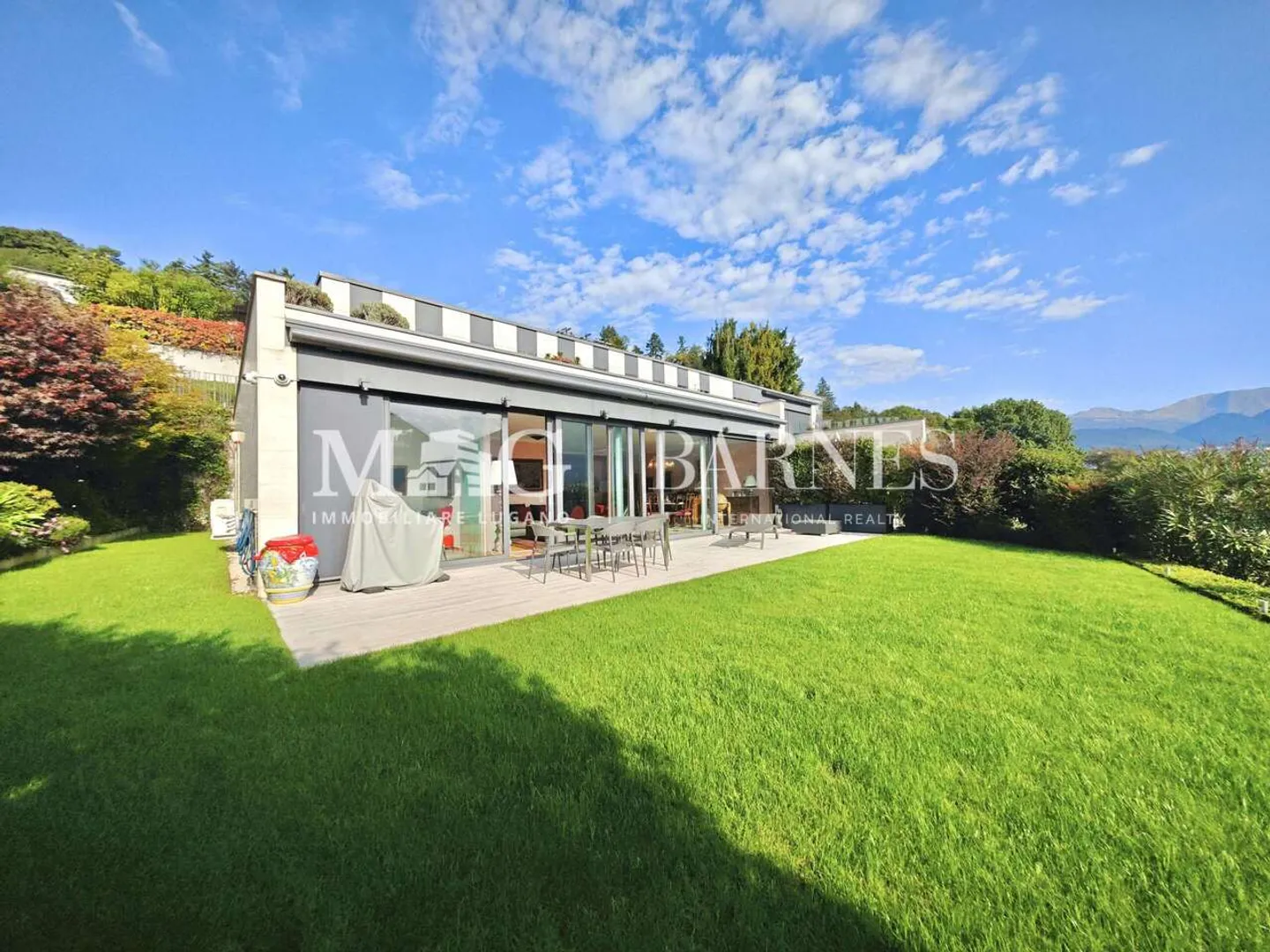 Lugano : Appartement 4.5 pièces avec terrasse et jardin vue sur le lac - Photo 13 sur 24