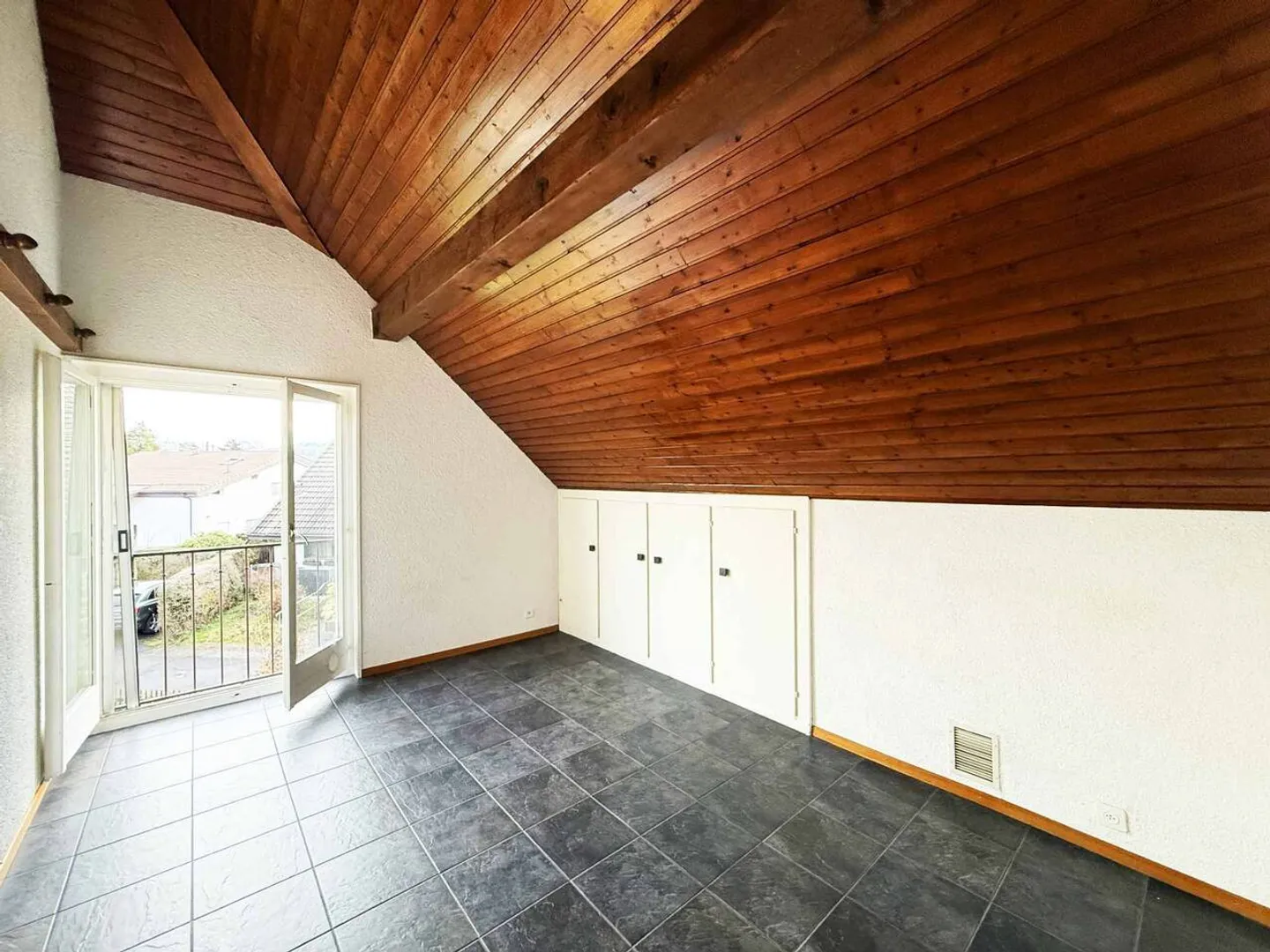 Charmante villa jumelle de 4,5 pièces - Foto 6 von 9