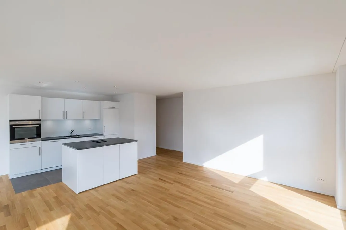 Bella e luminosa appartamento di 3,5 stanze a Obergösgen - Foto 3 di 8