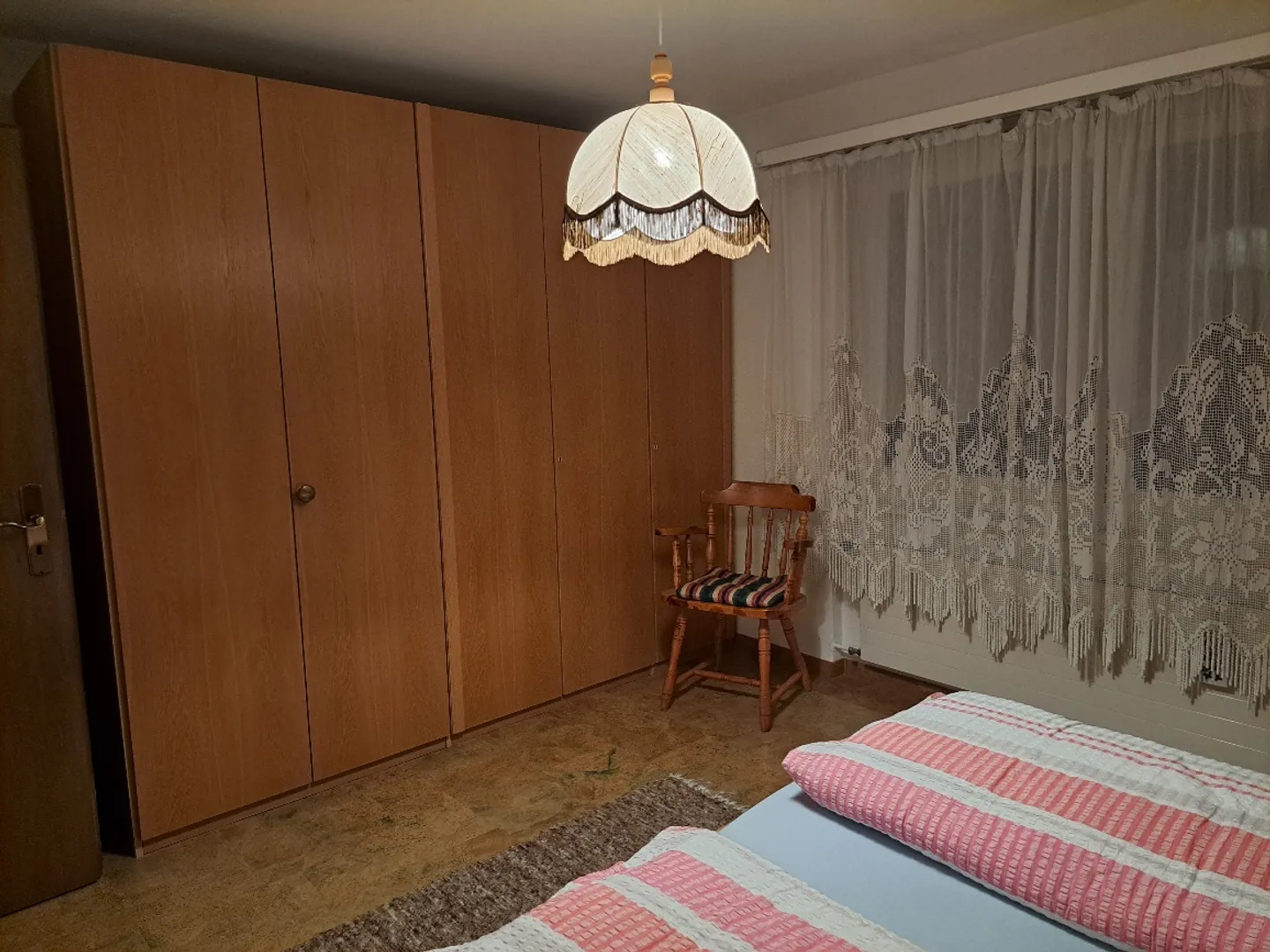 Appartement rénové avec terrasse - Photo 6 sur 6