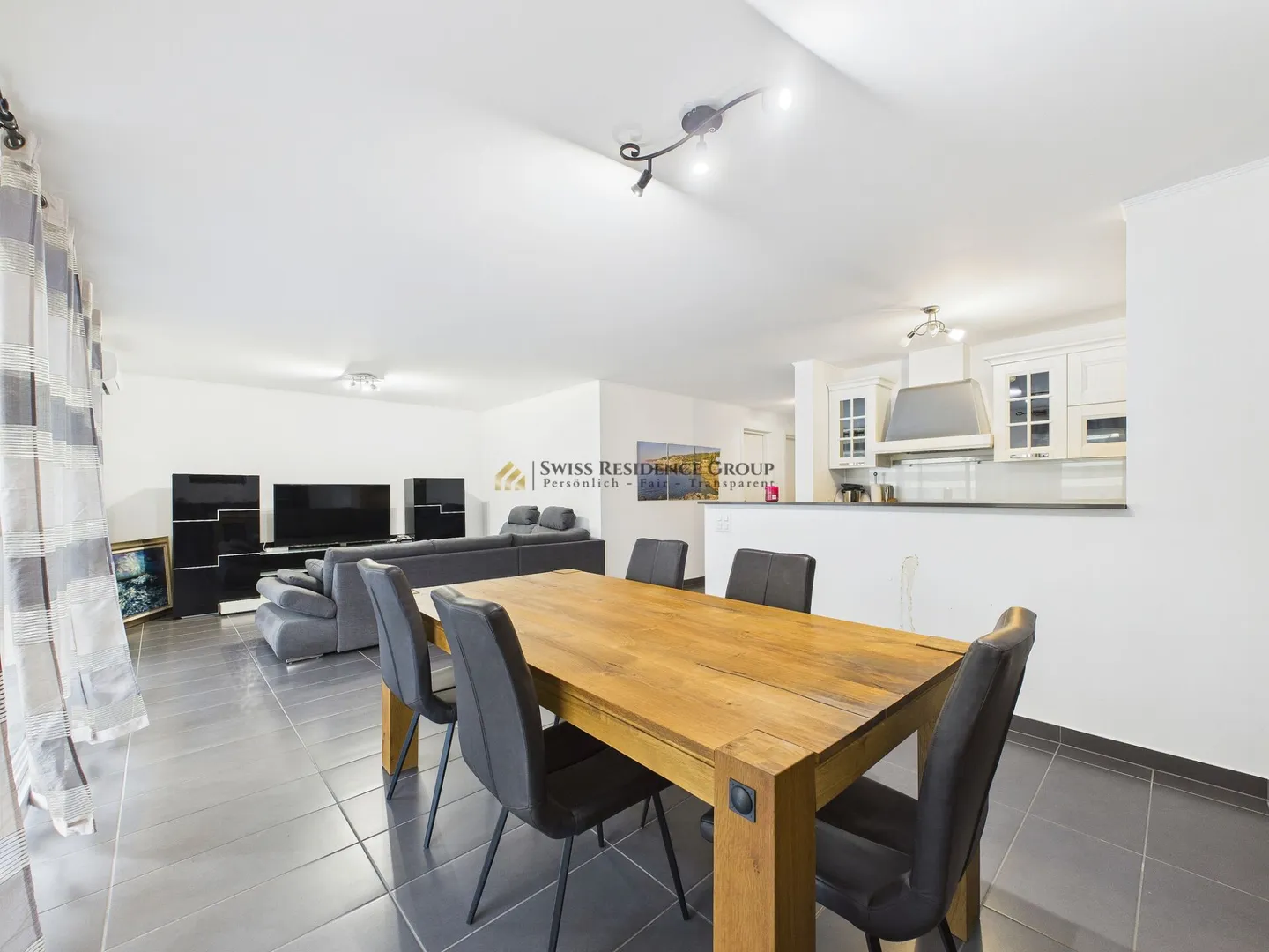 Bright 3.5-room apartment in Stabio - 113 m², 2 bathrooms and strategic location - Photo 8 of 11