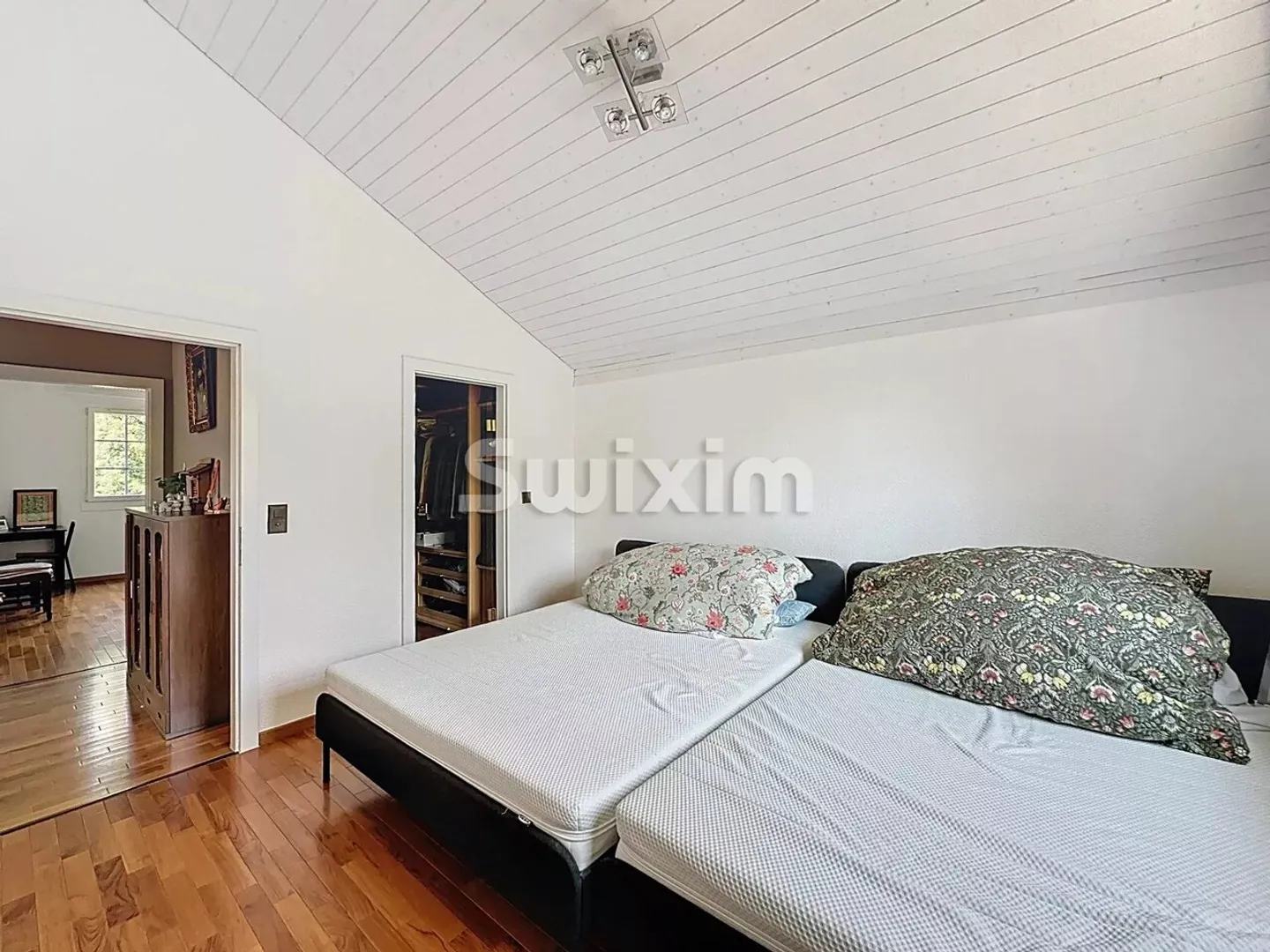 7-room house - Photo 10 of 13