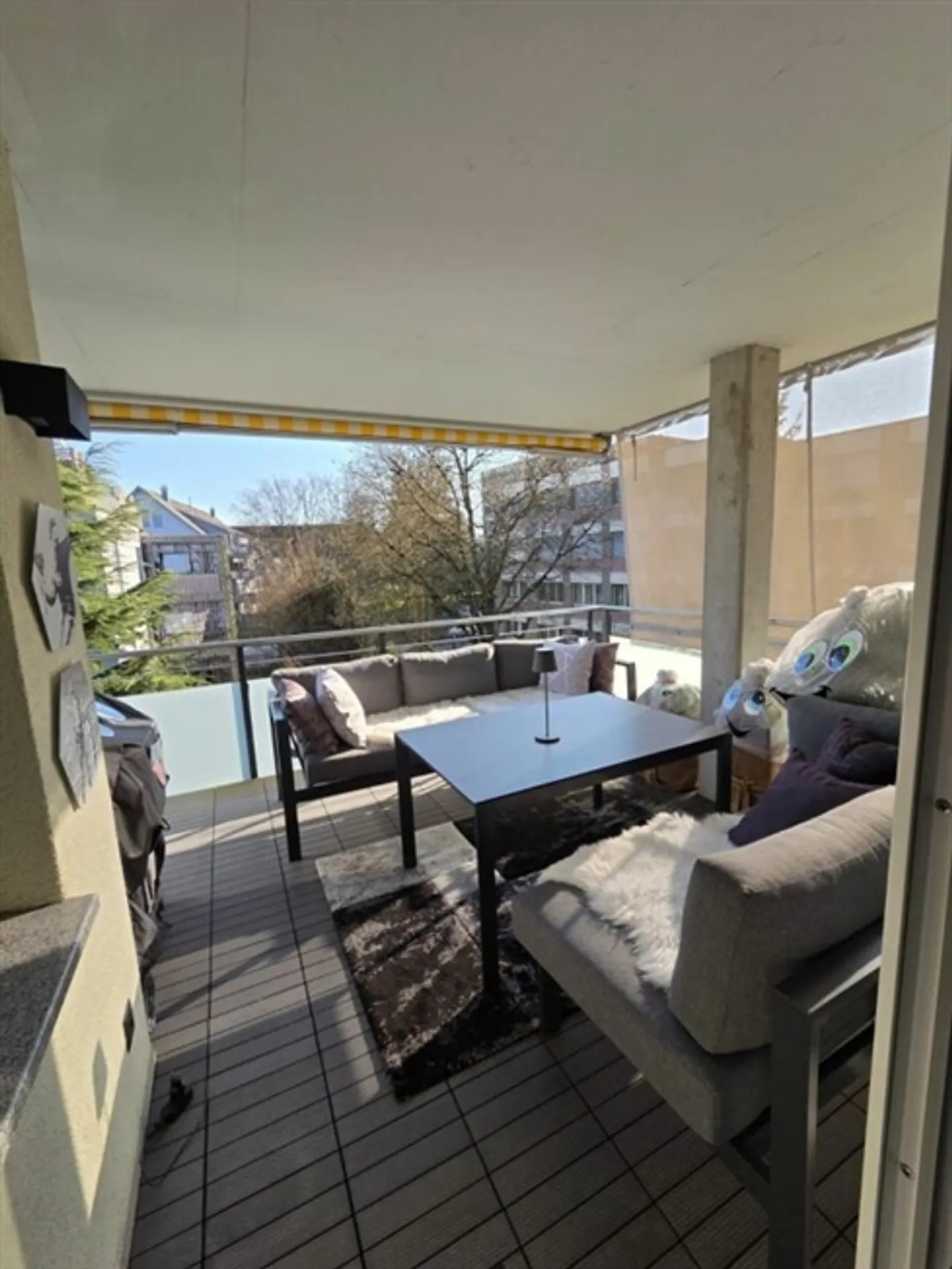 Beautiful 4.5-room apartment in ownership standard with fireplace in a very quiet and southern location - Photo 4 of 11