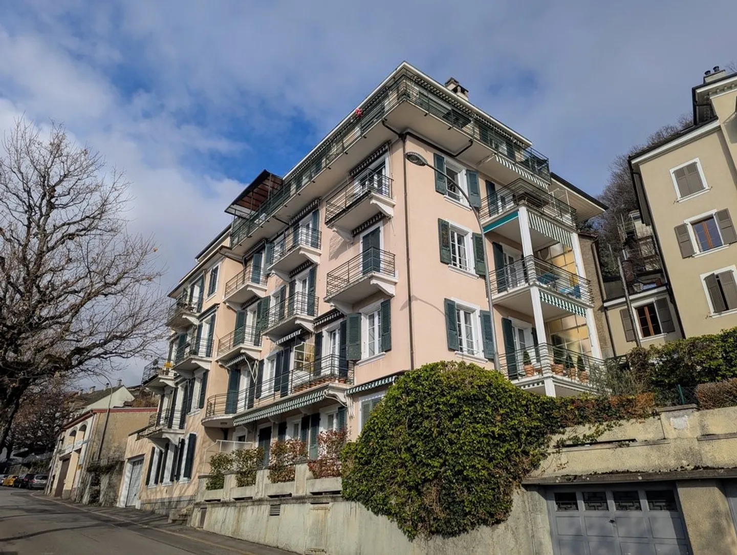 2.5 Room Apartment - Photo 3 of 10