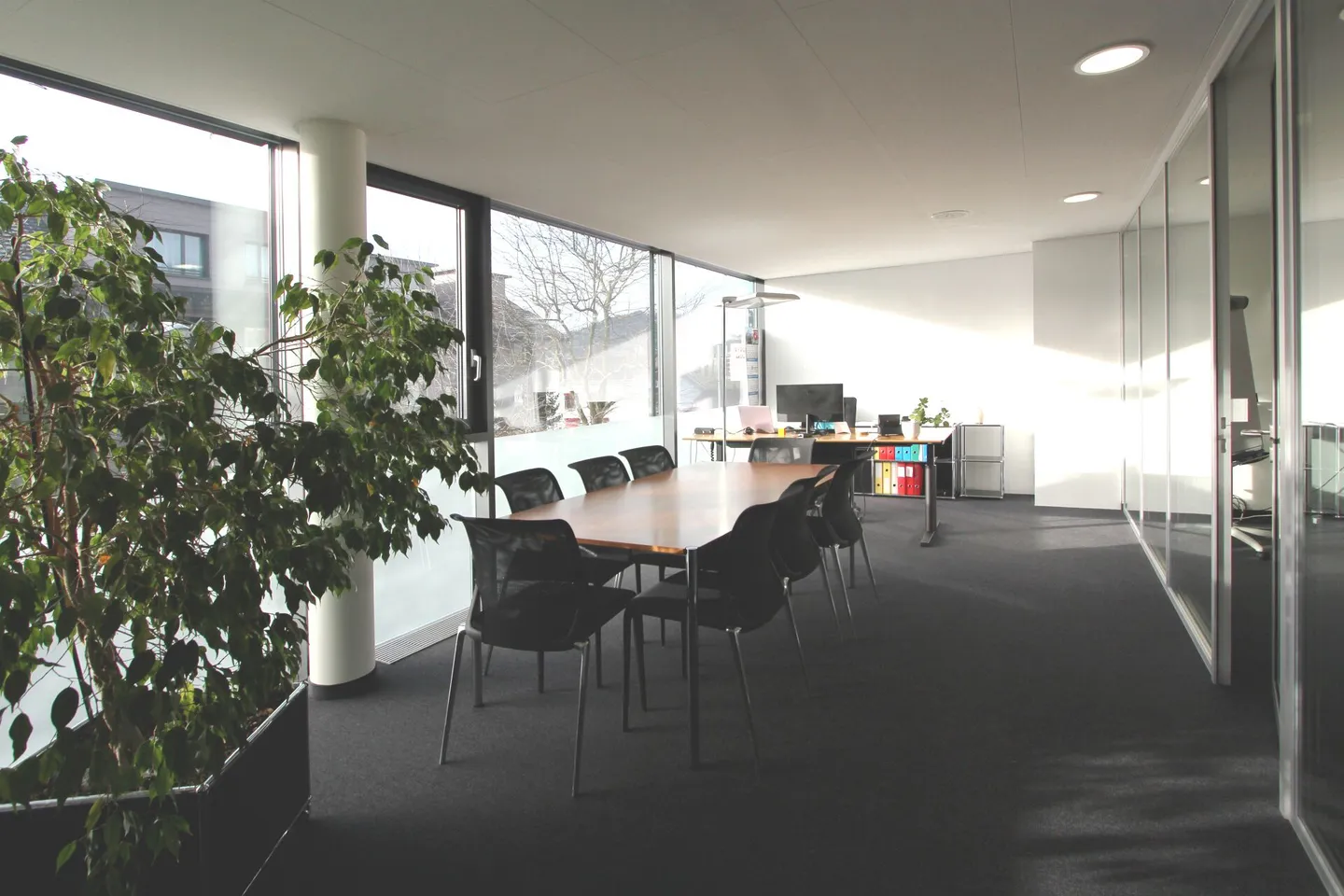 POSIZIONE TOP: Uffici moderni, spaziosi e luminosi in una posizione facilmente raggiungibile - Foto 4 di 14