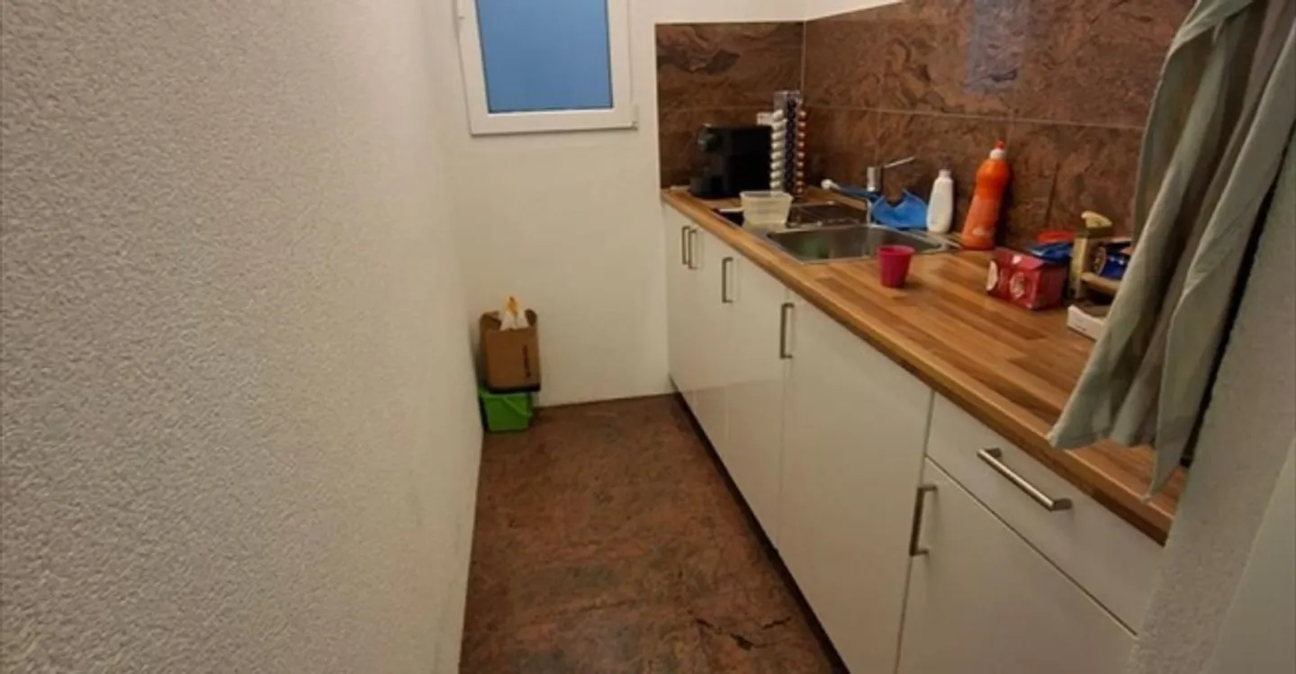 Bureau à louer - Photo 4 sur 4