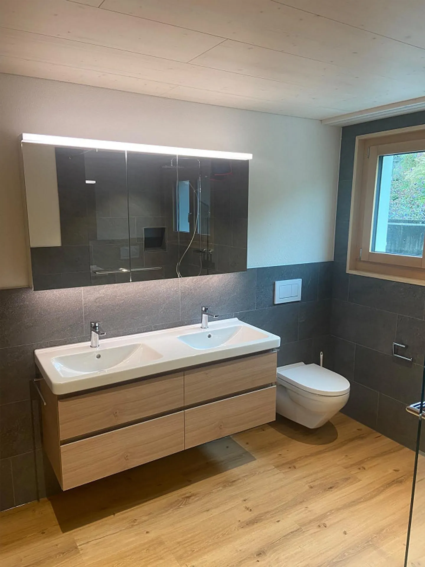 Appartamento 4,5 stanze completamente ristrutturato in affitto - Foto 11 di 14