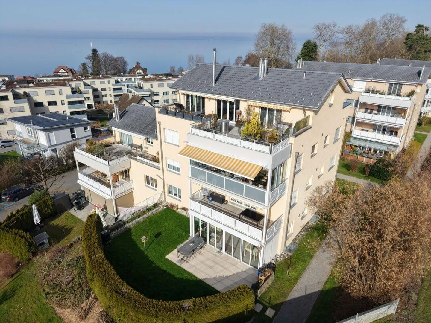 Impressive living quality on Lake Constance - Photo 1 of 20