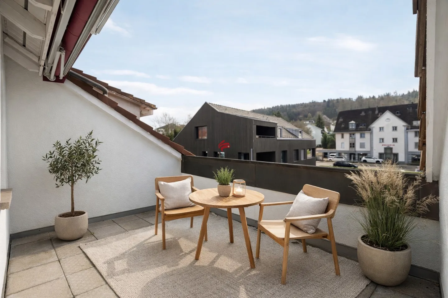 Stylish Penthouse in Regensdorf - Photo 2 of 7