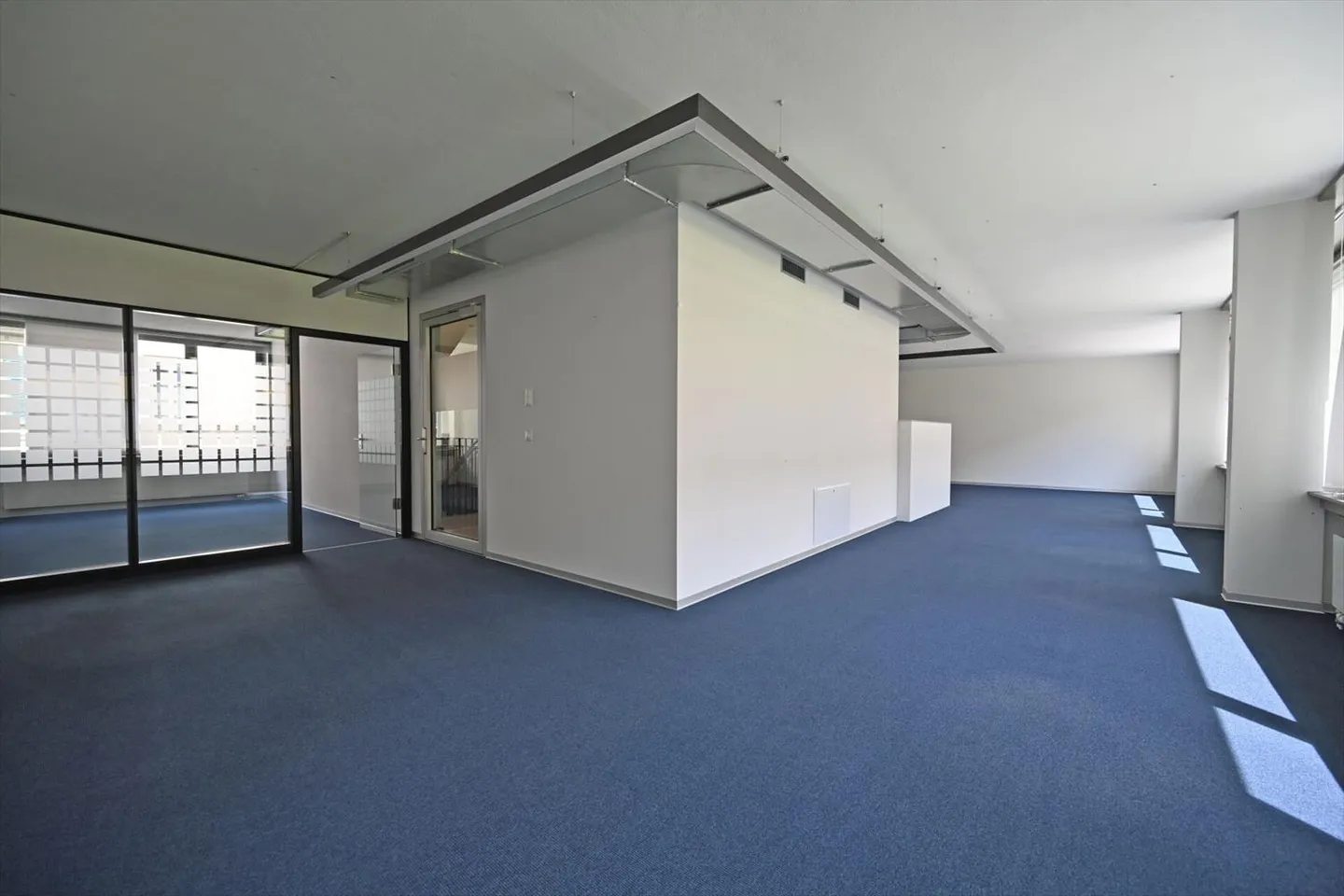 Bureau - Photo 5 sur 6