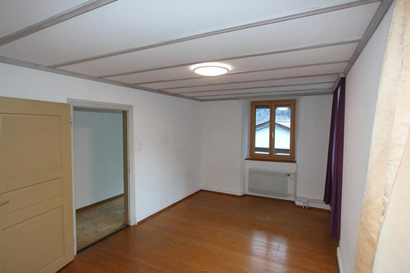 Central located 4.5 room apartment on Neudorfstrasse - Photo 3 of 7