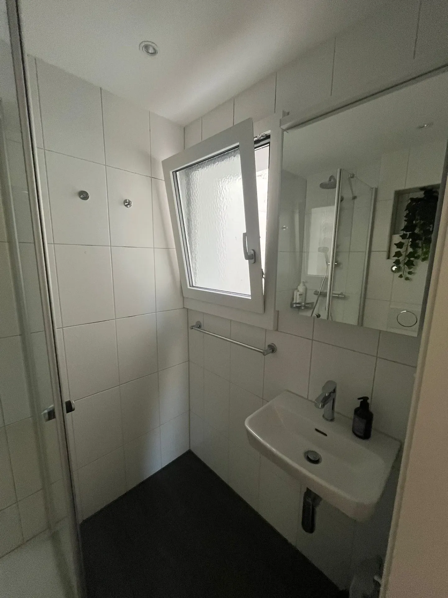 Bright 2.5-room apartment with balcony in Ostermundigen - available from August 2026 - Photo 11 of 11