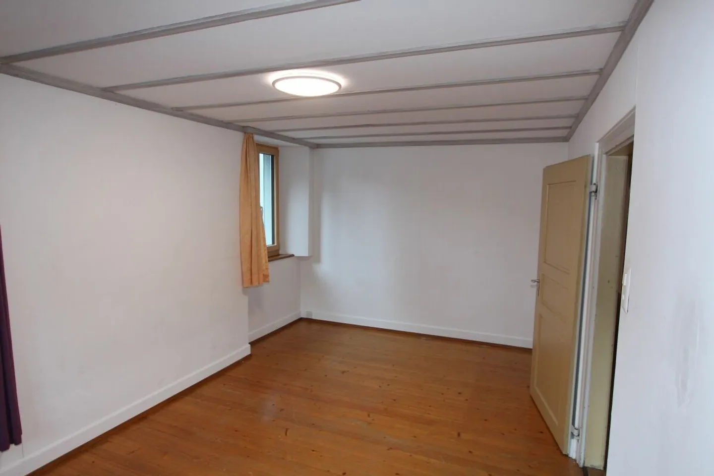 Central located 4.5 room apartment on Neudorfstrasse - Photo 5 of 7