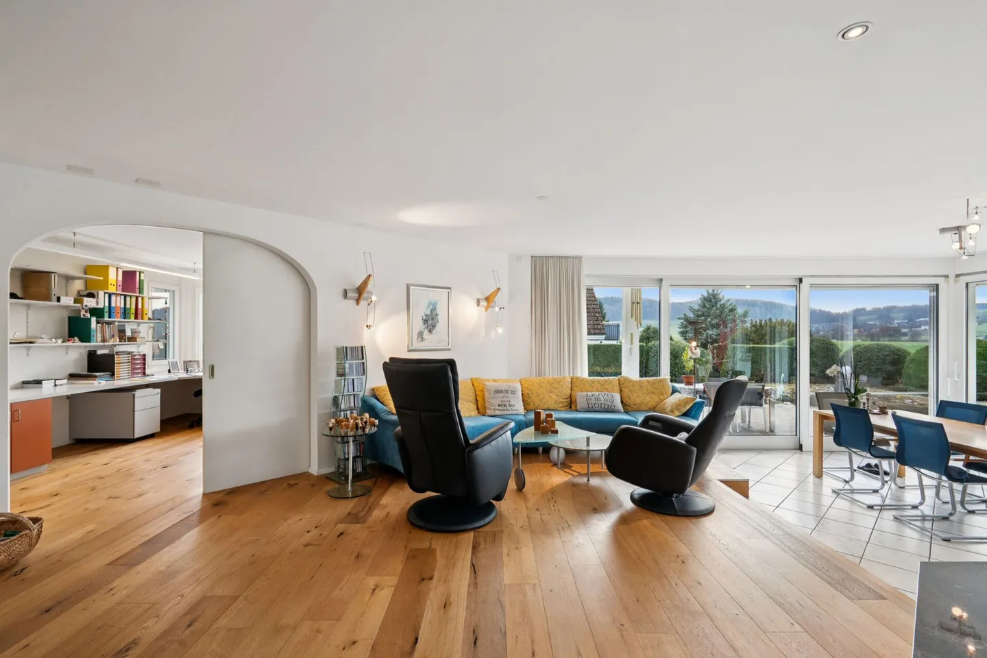 L'exclusivité rencontre le confort de vie - Photo 5 sur 10