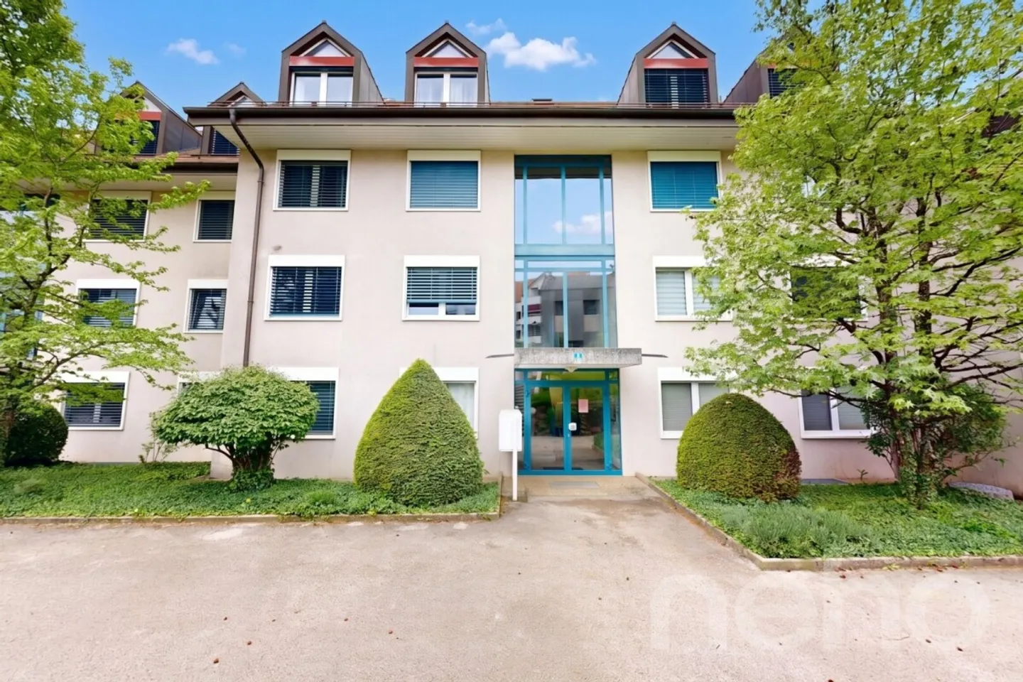 5.5-room duplex penthouse for sale in Crissier ? 121 m², bright, view - Photo 2 of 12