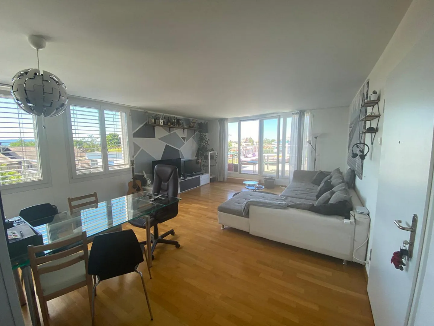 3.5 Room Attic Apartment - Photo 2 of 13