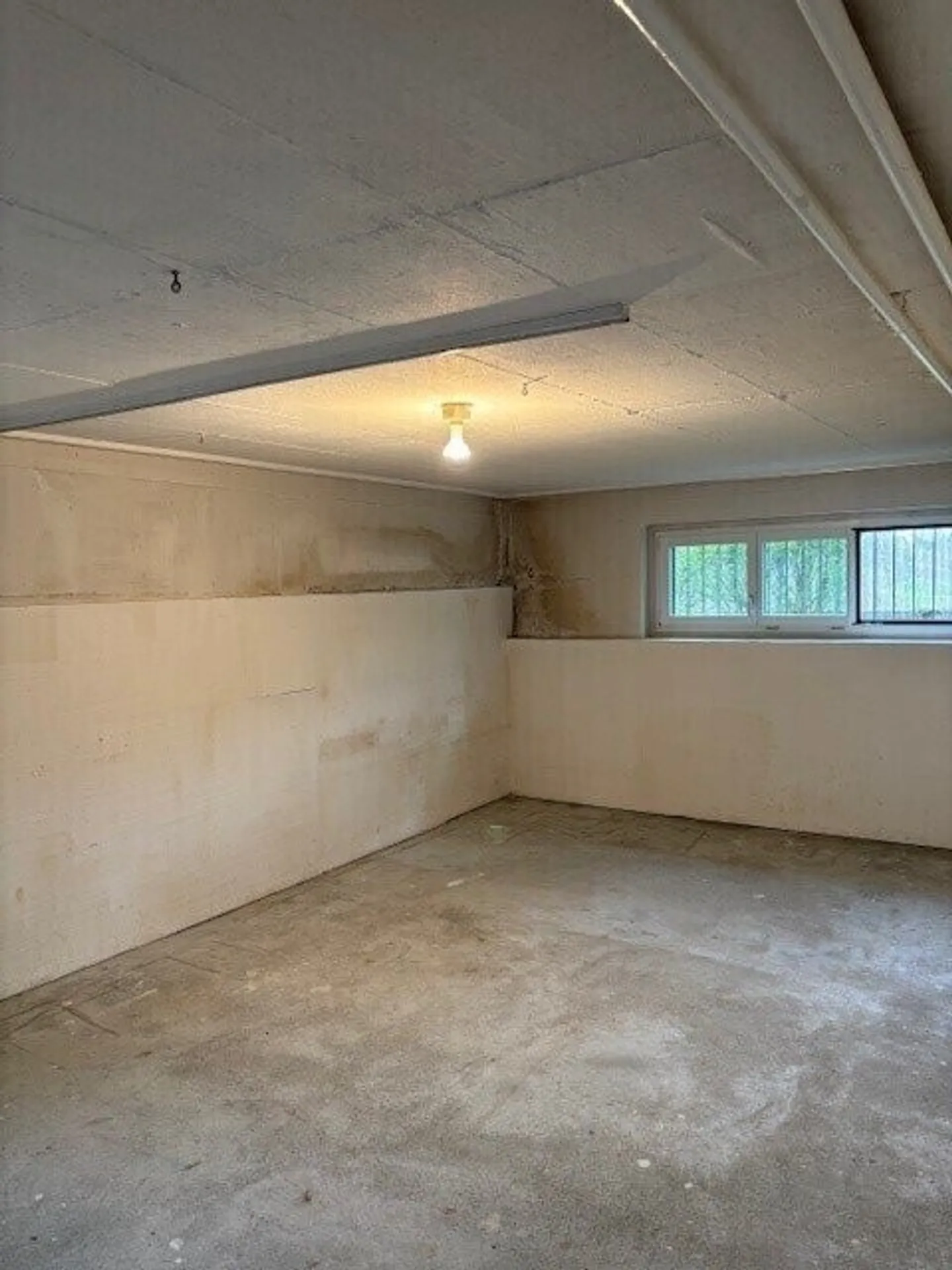 Bastel-/ Hobbyraum zu vermieten - Foto 2 von 3