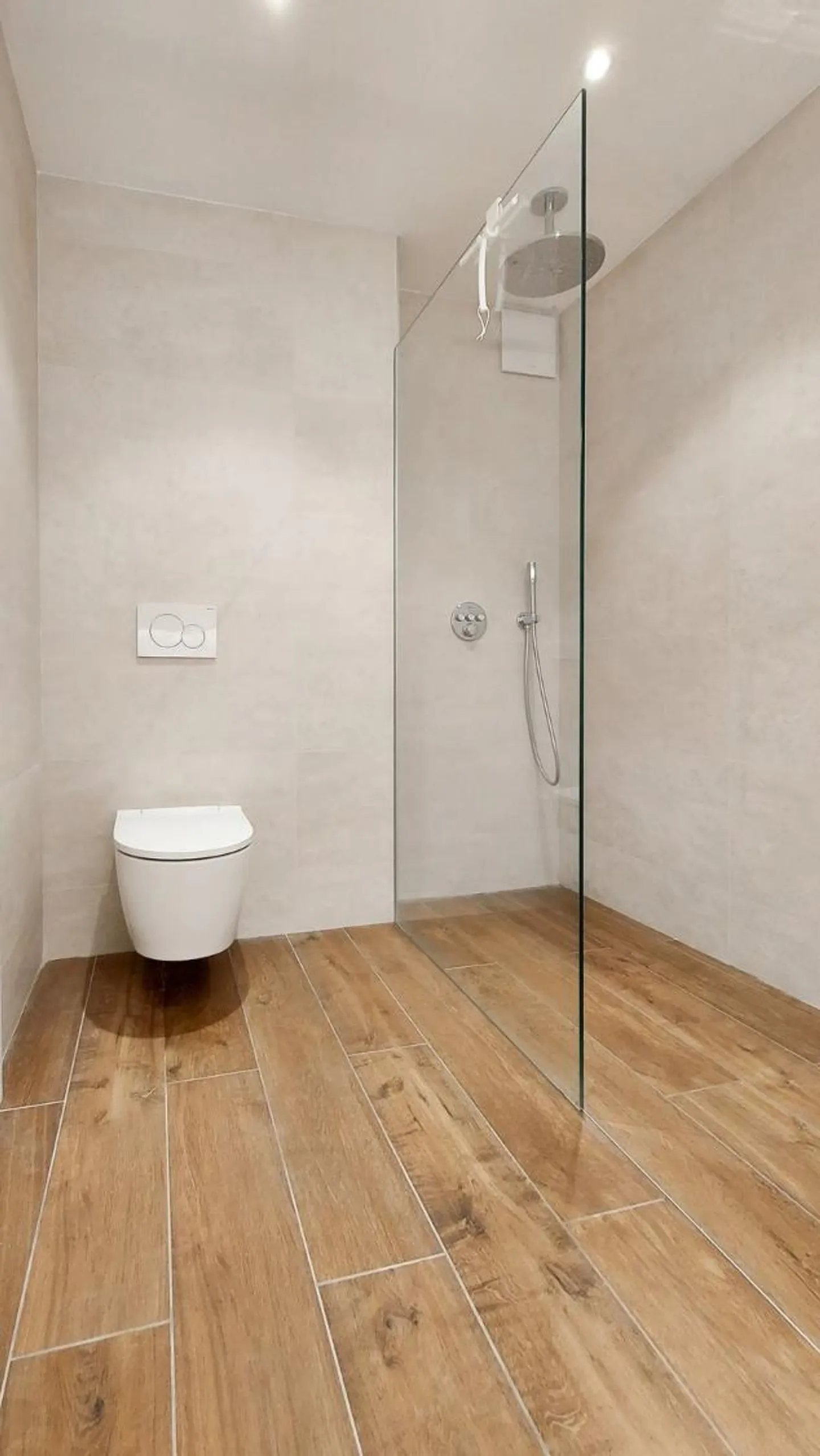 RFSA presents: 127 m² of high standing on the edge of the forest - Courtepin. - Photo 9 of 13