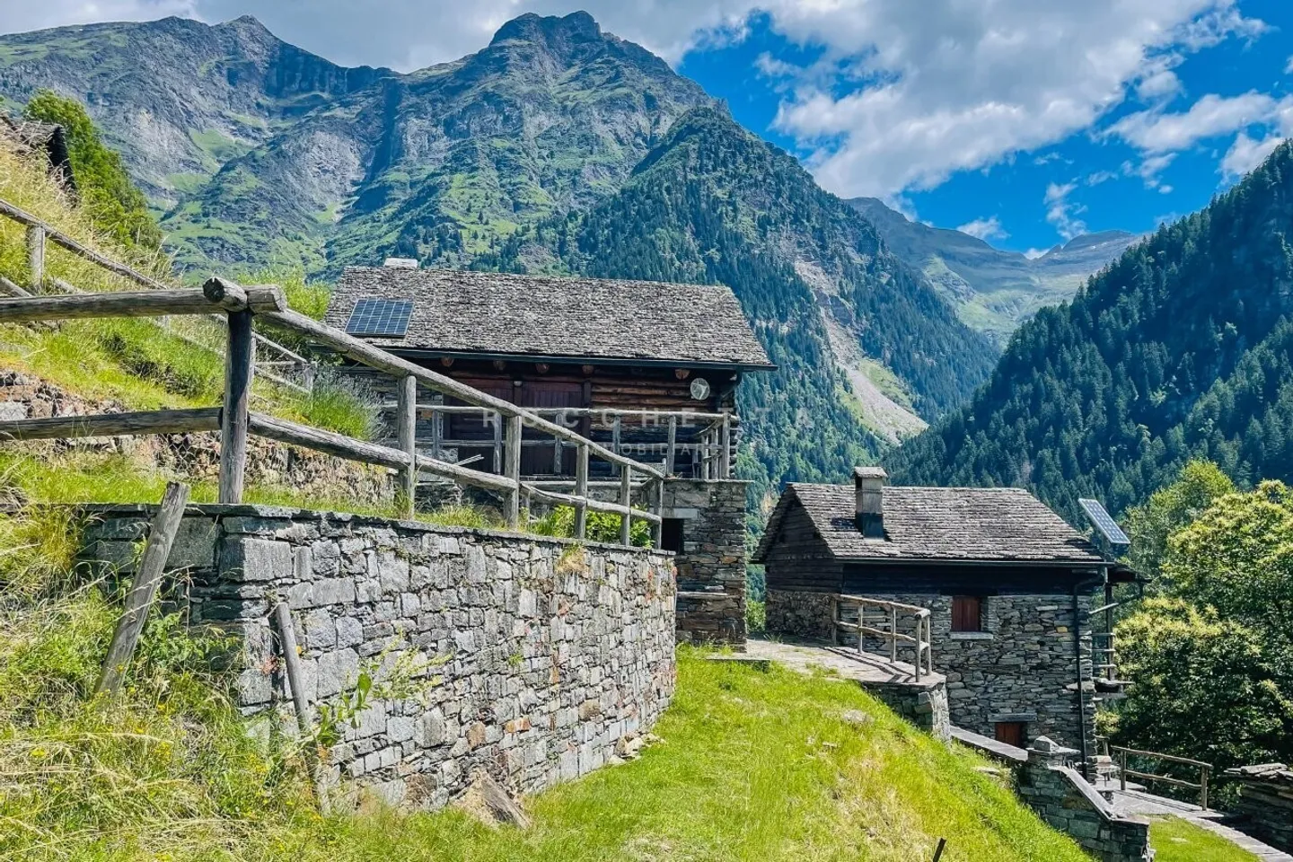 Wunderschönes Rustico mit Panoramablick auf den Malvaglia-See - Foto 8 von 9