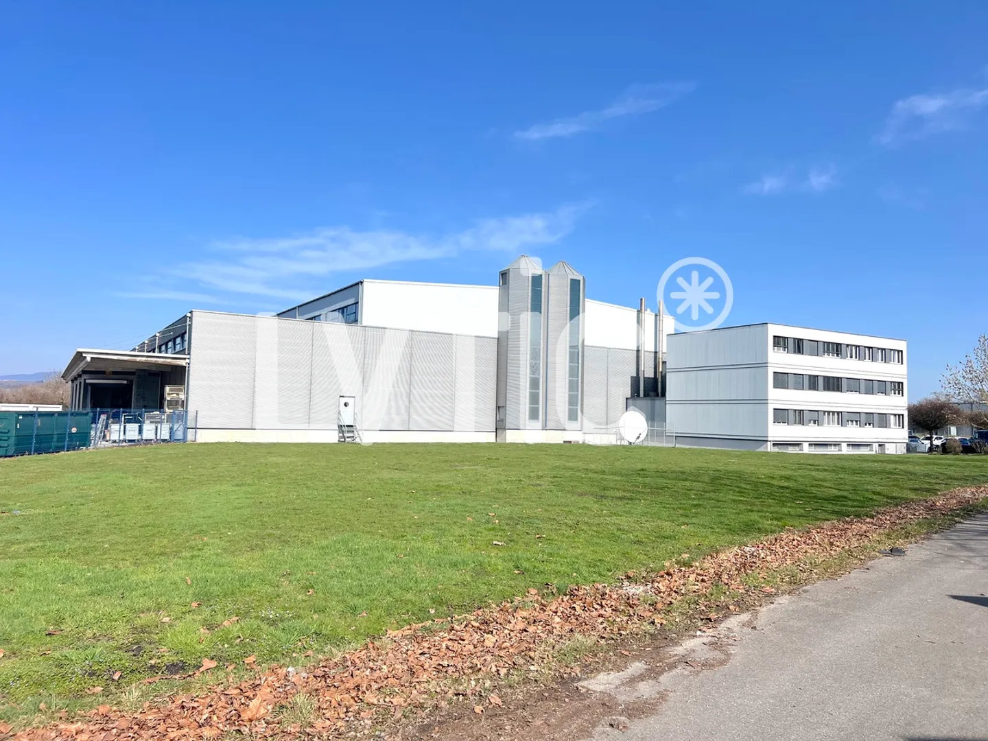 Logistikhalle und Büros von 7200 m2 teilbar zur Miete in Avenches - Foto 5 von 11
