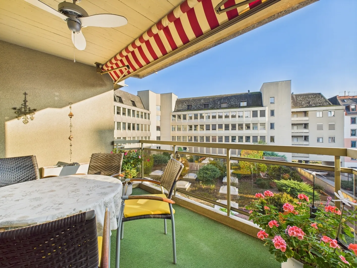 Appartamento elegante di 3,5 stanze in diritto di costruzione nel cuore di Zurigo - Foto 8 di 10