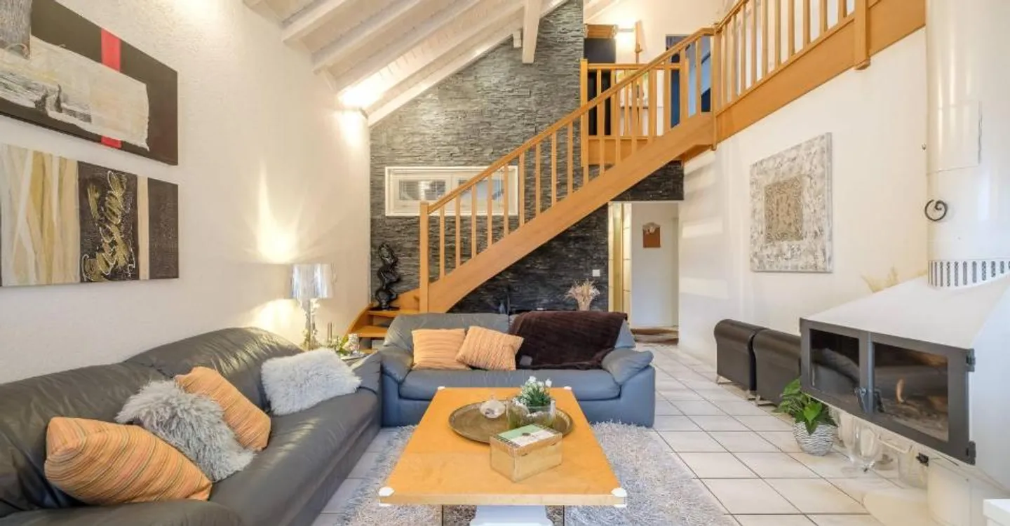 Charming Duplex in Sézenove - Photo 3 of 9
