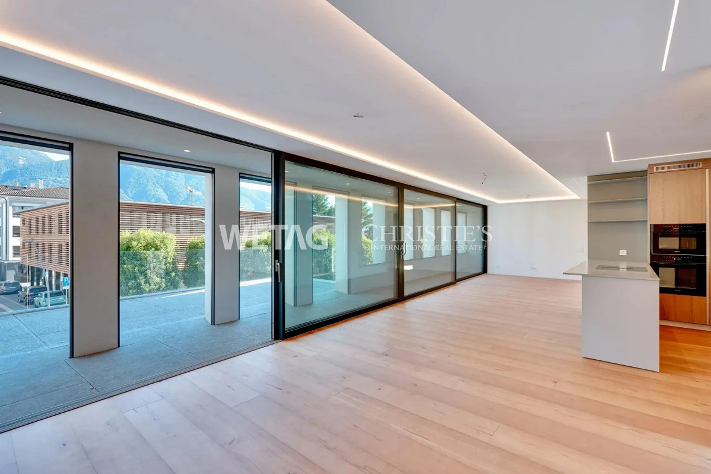 Appartement moderne et de haute qualité de 3,5 pièces avec terrasse à Ascona à vendre - Photo 3 sur 12