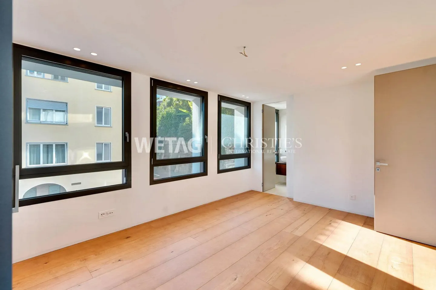 Appartement moderne et de haute qualité de 3,5 pièces avec terrasse à Ascona à vendre - Photo 9 sur 12