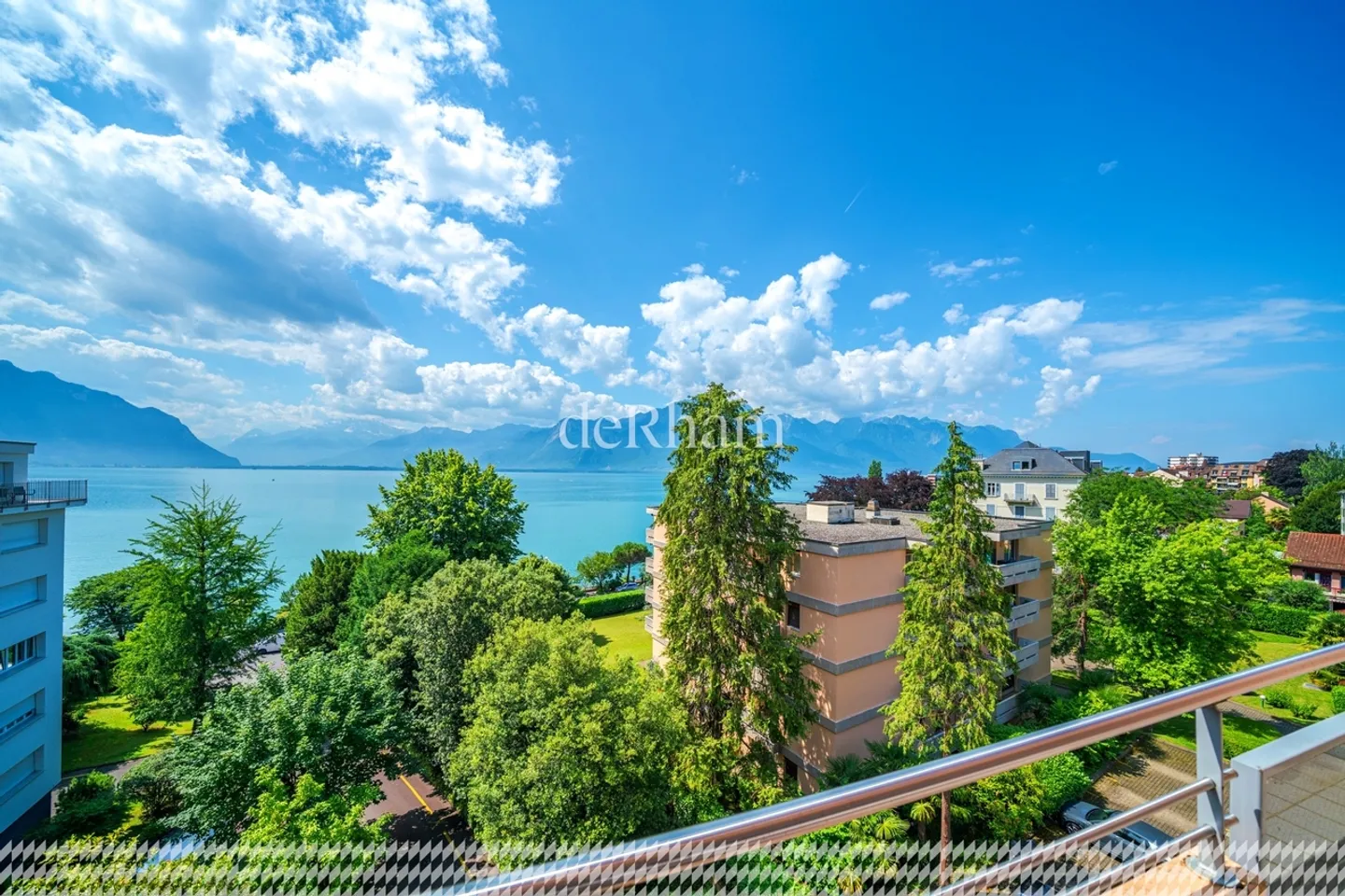 Appartement à vendre - Photo 2 sur 8