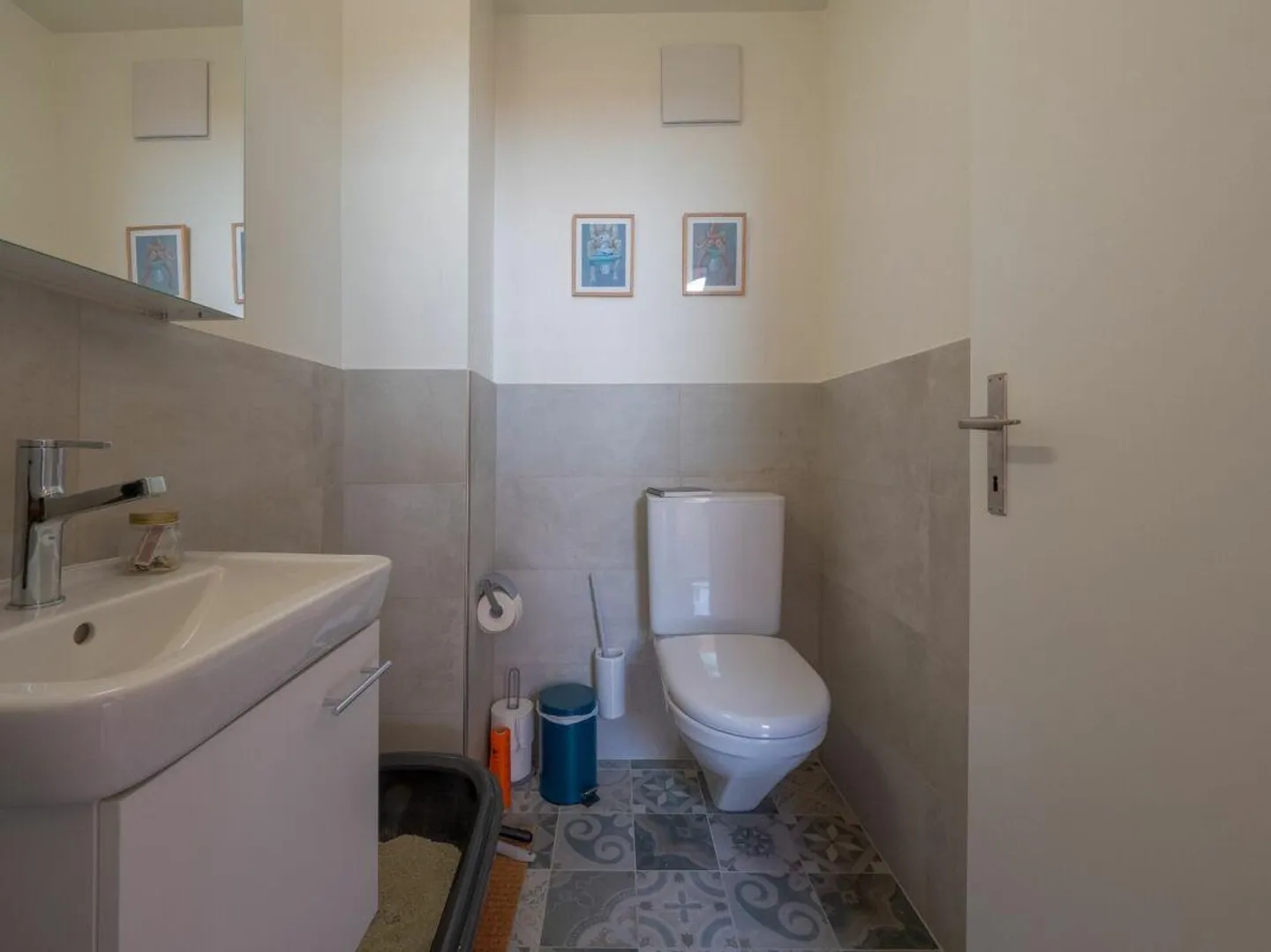 Bright 3.5 Room Attic Apartment with View plus Hobby Room and 1 Parking Space - Photo 3 of 11