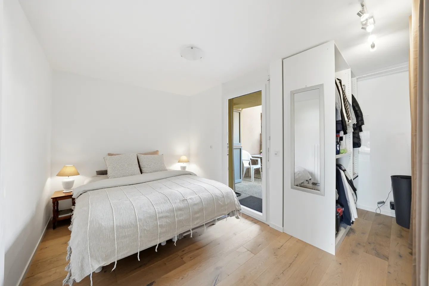 Charmant Appartement Rénové - Photo 8 sur 13