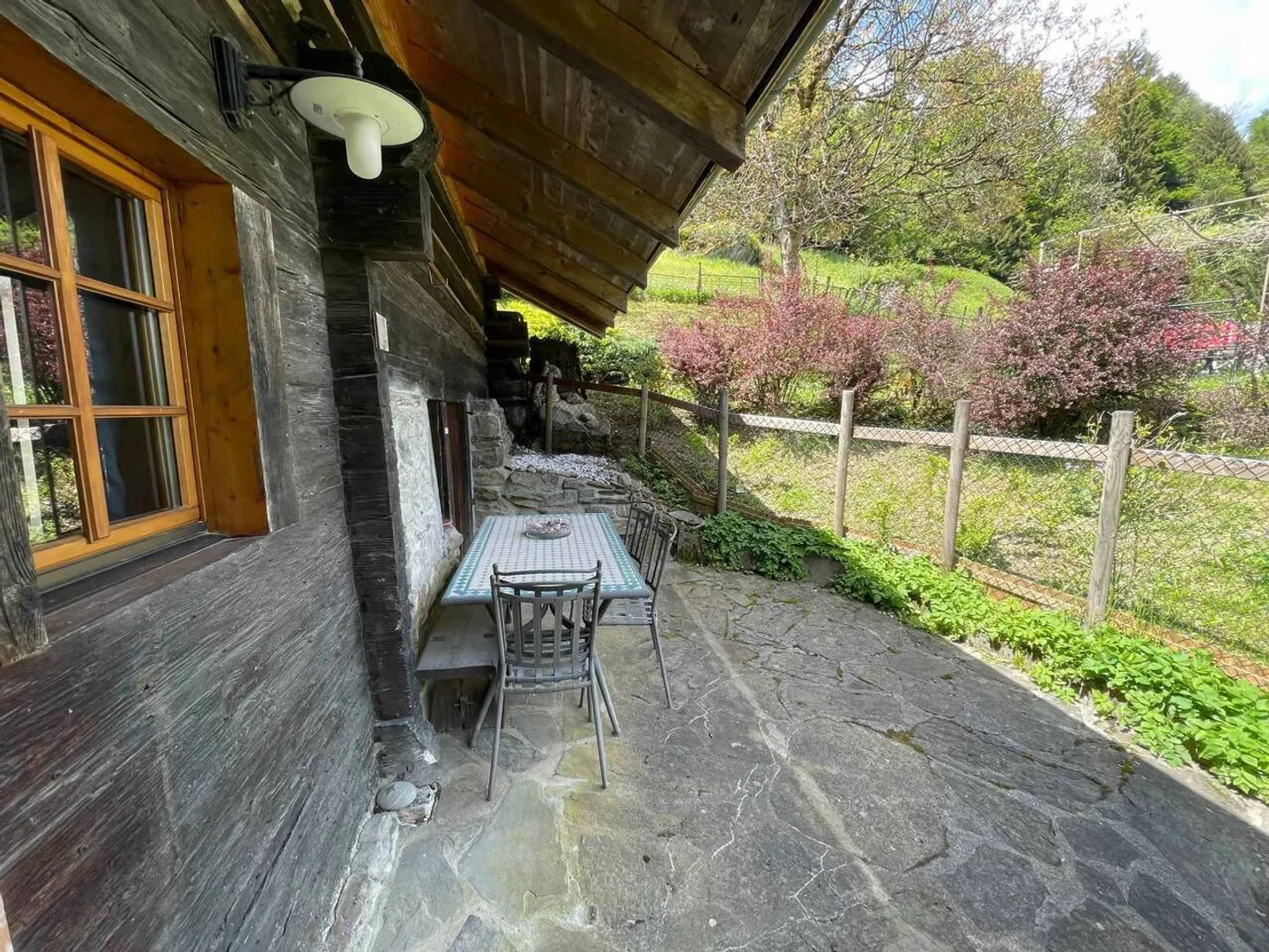 Studio Charmant avec Terrasse - Photo 3 sur 13