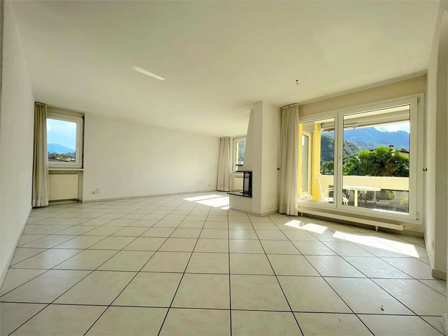 LOSONE - Attic 4.5 rooms near the river - Photo 4 of 11