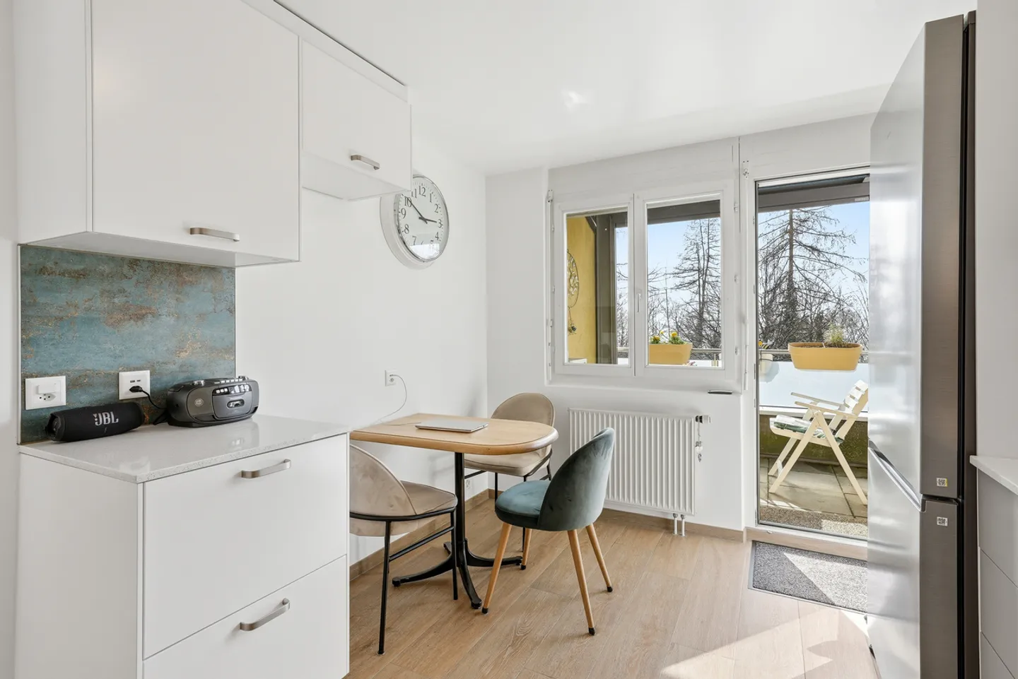 Charmant Appartement Rénové - Photo 5 sur 13