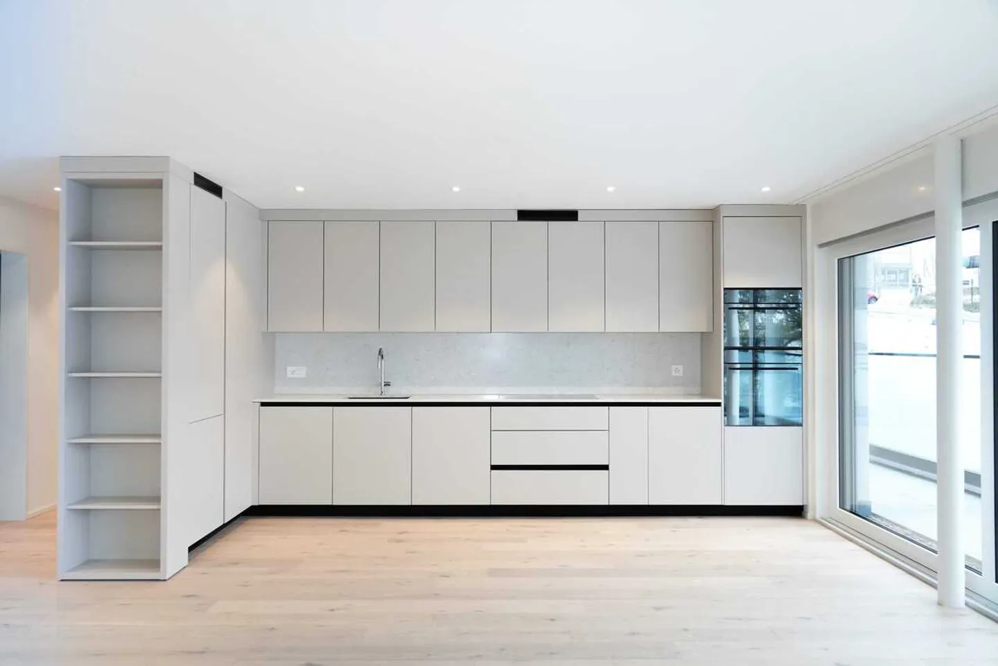 Appartamento nuovo di 4.5 stanze con balcone di 40 m² a Grenchen - prima occupazione - Foto 1 di 13