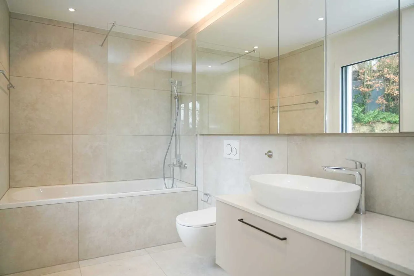 Appartamento nuovo di 4.5 stanze con balcone di 40 m² a Grenchen - prima occupazione - Foto 8 di 13