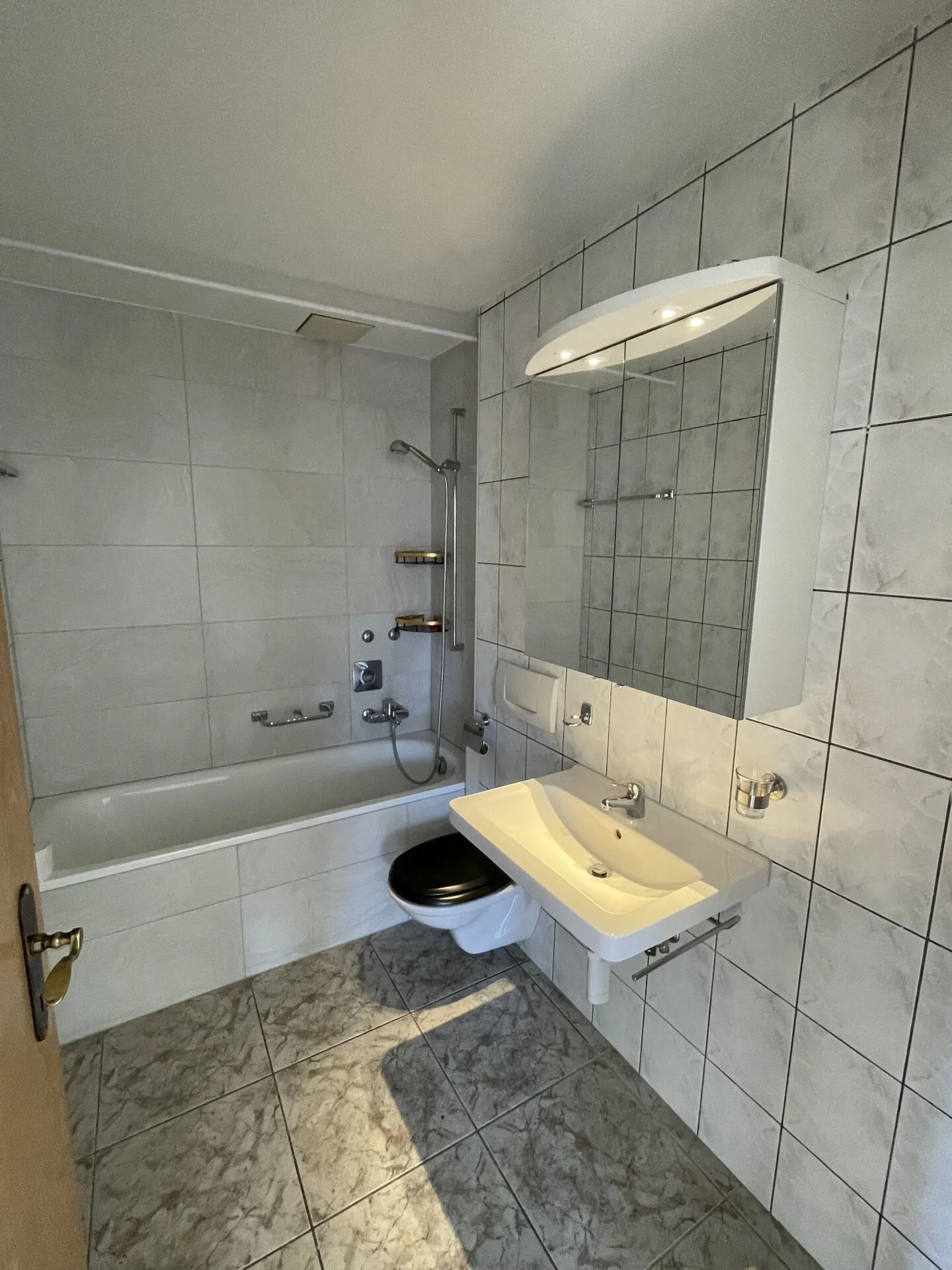 Incantevole appartamento 4 locali - Foto 5 di 6