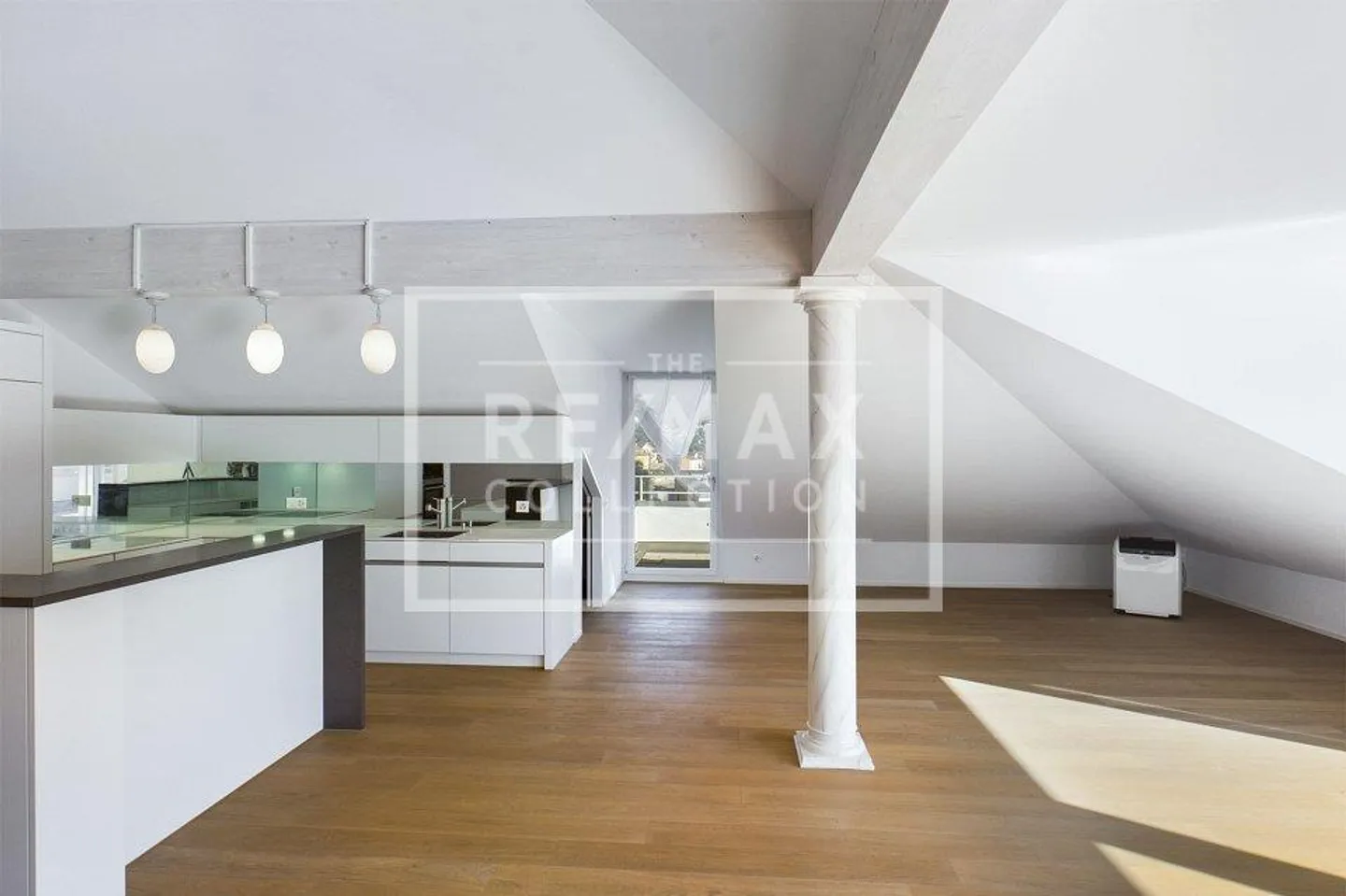 Muralto - Attico di lusso nella nobile Villa Balli - Foto 9 di 13