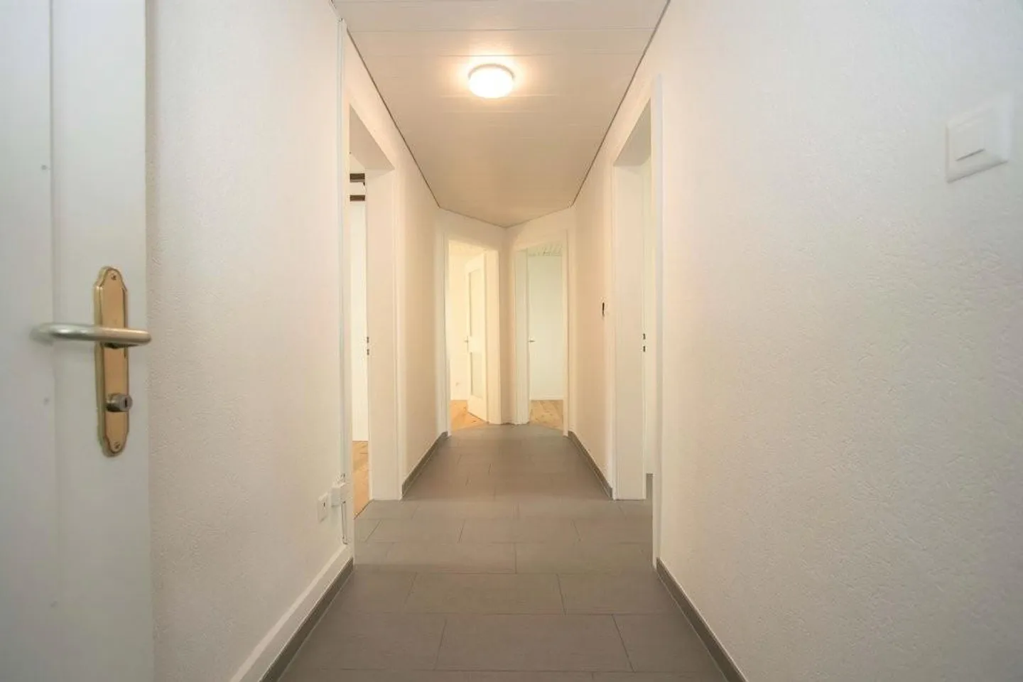 Appartamento con area privata vicino al centro città in affitto - Foto 8 di 10