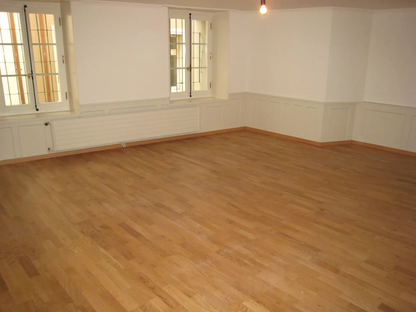 Studio confortable au centre de Thun - Photo 7 sur 8